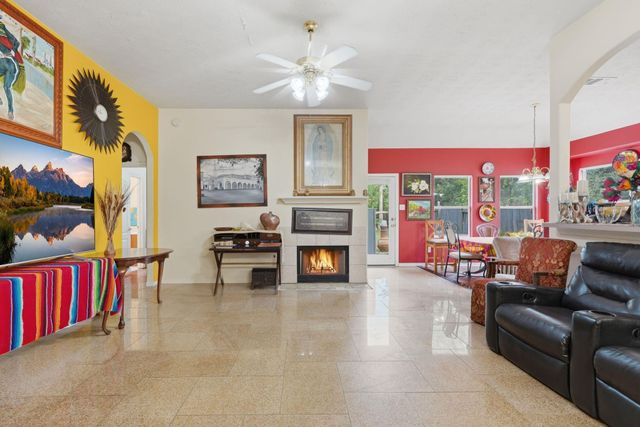 7807 Board Crossing, Conroe, TX 77304