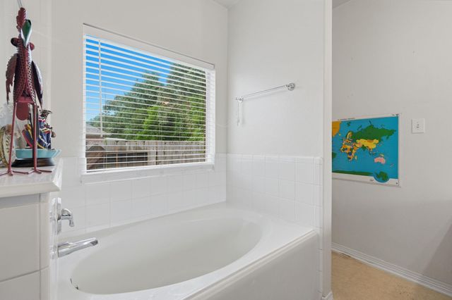 7807 Board Crossing, Conroe, TX 77304