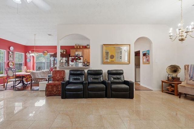 7807 Board Crossing, Conroe, TX 77304