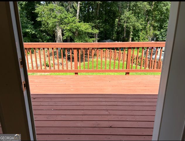 100 Kings Ridge Drive, Peachtree City, GA 30269