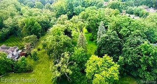 34037 W 9 Mile Road, Farmington Hills, MI 48335