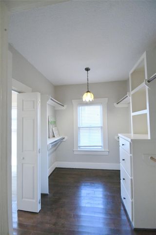 1037 Oxford Street, Houston, TX 77008