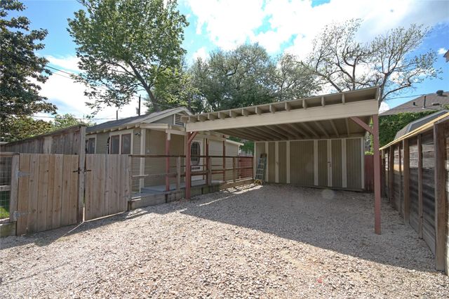 1037 Oxford Street, Houston, TX 77008