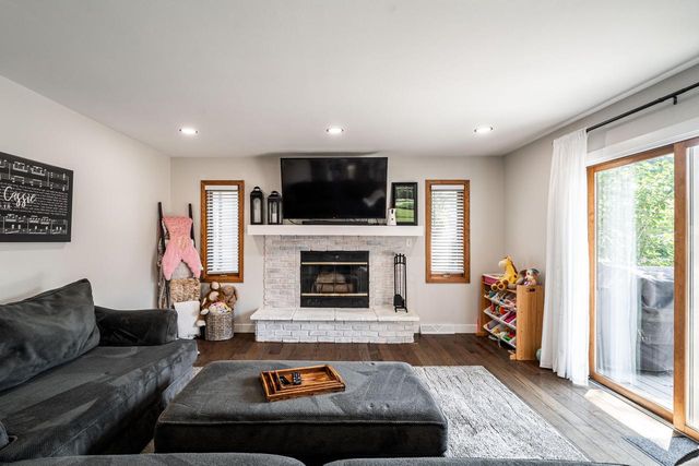 10541 W Pine Ridge ROAD, Milwaukee, WI 53228
