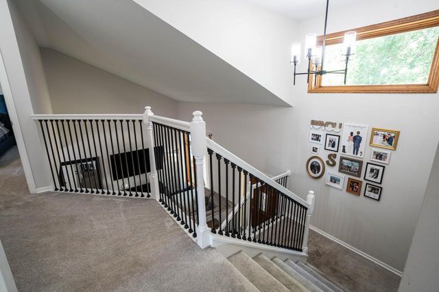 10541 W Pine Ridge ROAD, Milwaukee, WI 53228