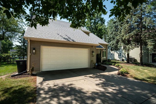 10541 W Pine Ridge ROAD, Milwaukee, WI 53228