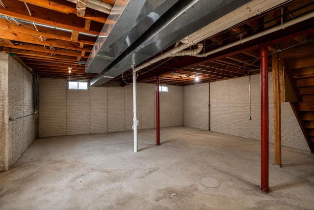 10541 W Pine Ridge ROAD, Milwaukee, WI 53228
