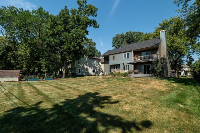 10541 W Pine Ridge ROAD, Milwaukee, WI 53228