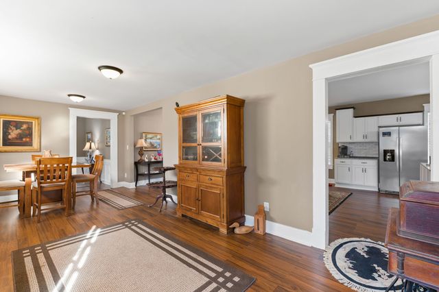 554 E Main St, Jackson, TN 38301