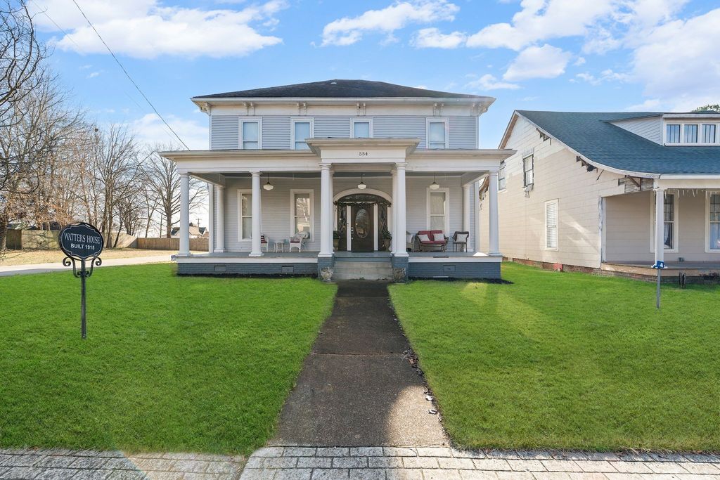 554 E Main St, Jackson, TN 38301