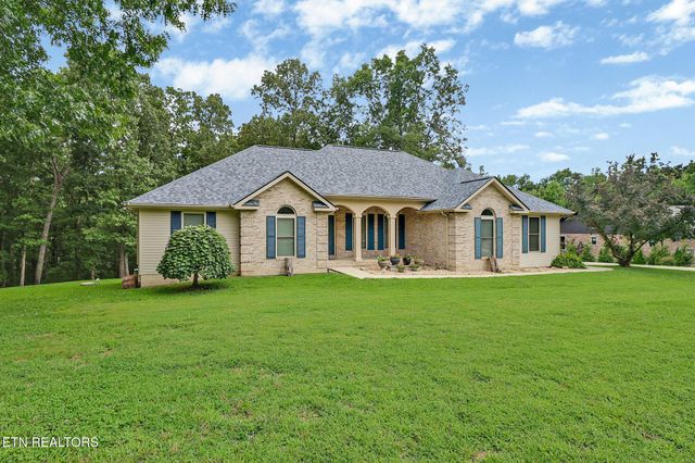 564 Cumberland View Drive, Crossville, TN 38571