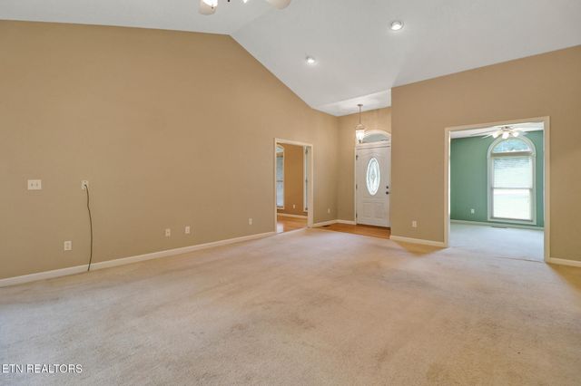 564 Cumberland View Drive, Crossville, TN 38571