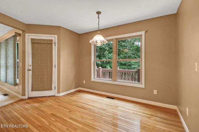 564 Cumberland View Drive, Crossville, TN 38571
