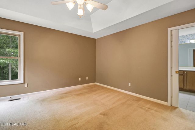 564 Cumberland View Drive, Crossville, TN 38571