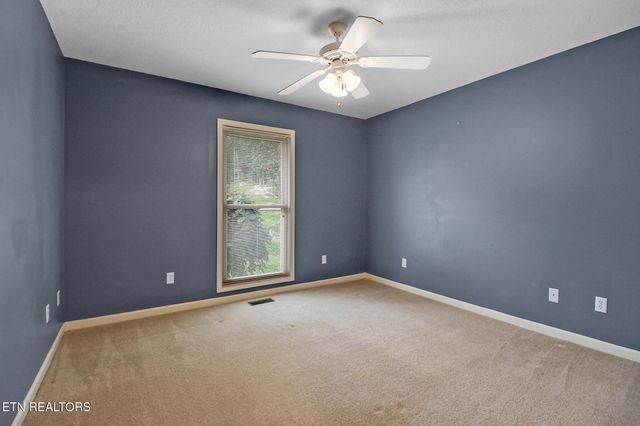 564 Cumberland View Drive, Crossville, TN 38571