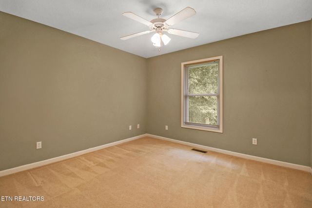 564 Cumberland View Drive, Crossville, TN 38571