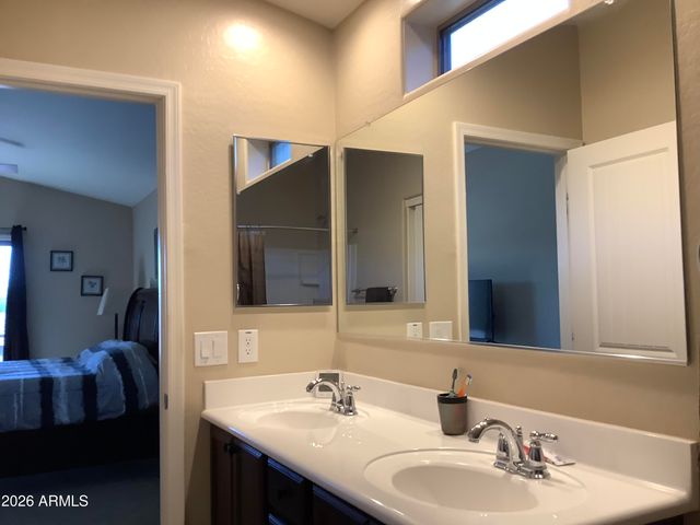 2725 E Mine Creek Road 2192, Phoenix, AZ 85024