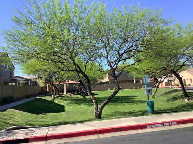 2725 E Mine Creek Road 2192, Phoenix, AZ 85024