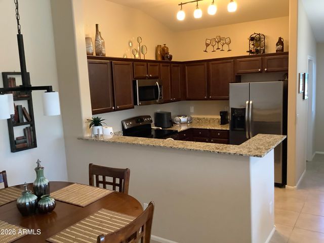 2725 E Mine Creek Road 2192, Phoenix, AZ 85024