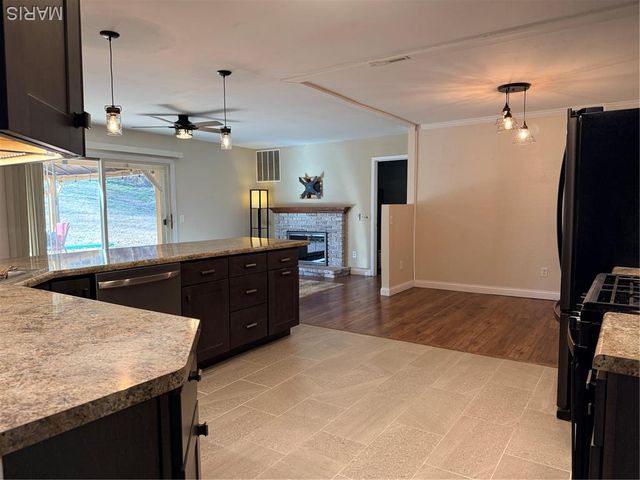 5509 Limerick Drive, Unincorporated, MO 63128