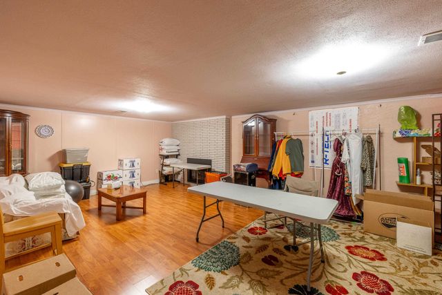 1007 S Barker Rd, Greenacres, WA 99016