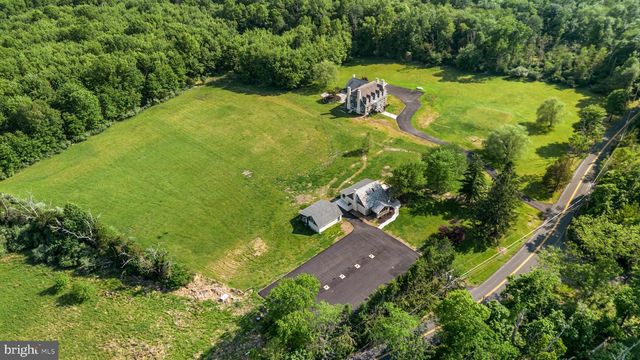 327 GEIGEL HILL RD, Ottsville, PA 18942