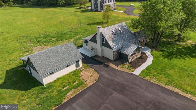 327 GEIGEL HILL RD, Ottsville, PA 18942