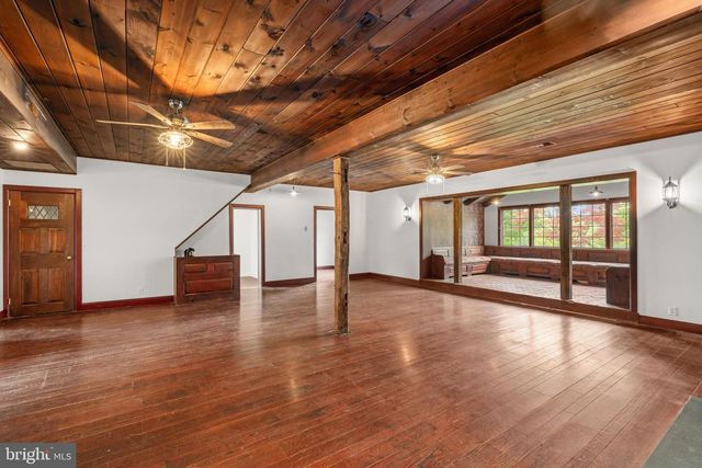 327 GEIGEL HILL RD, Ottsville, PA 18942