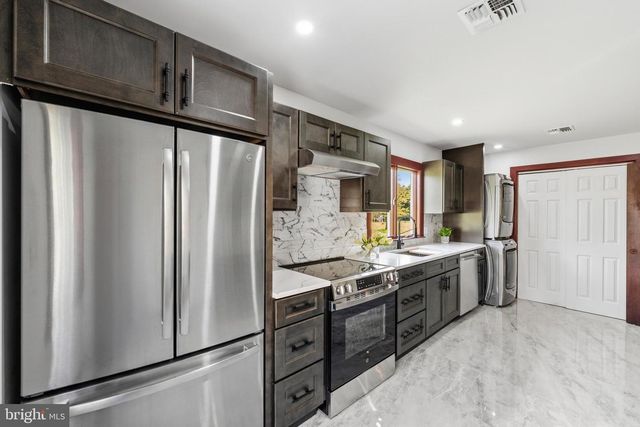 327 GEIGEL HILL RD, Ottsville, PA 18942