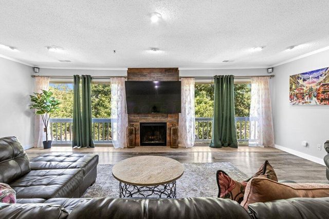 1214 Lake Shore Drive, C, Columbus, OH 43204