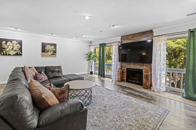 1214 Lake Shore Drive, C, Columbus, OH 43204