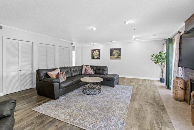 1214 Lake Shore Drive, C, Columbus, OH 43204