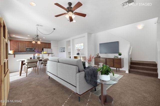 476 W Paseo Celestial, Sahuarita, AZ 85629