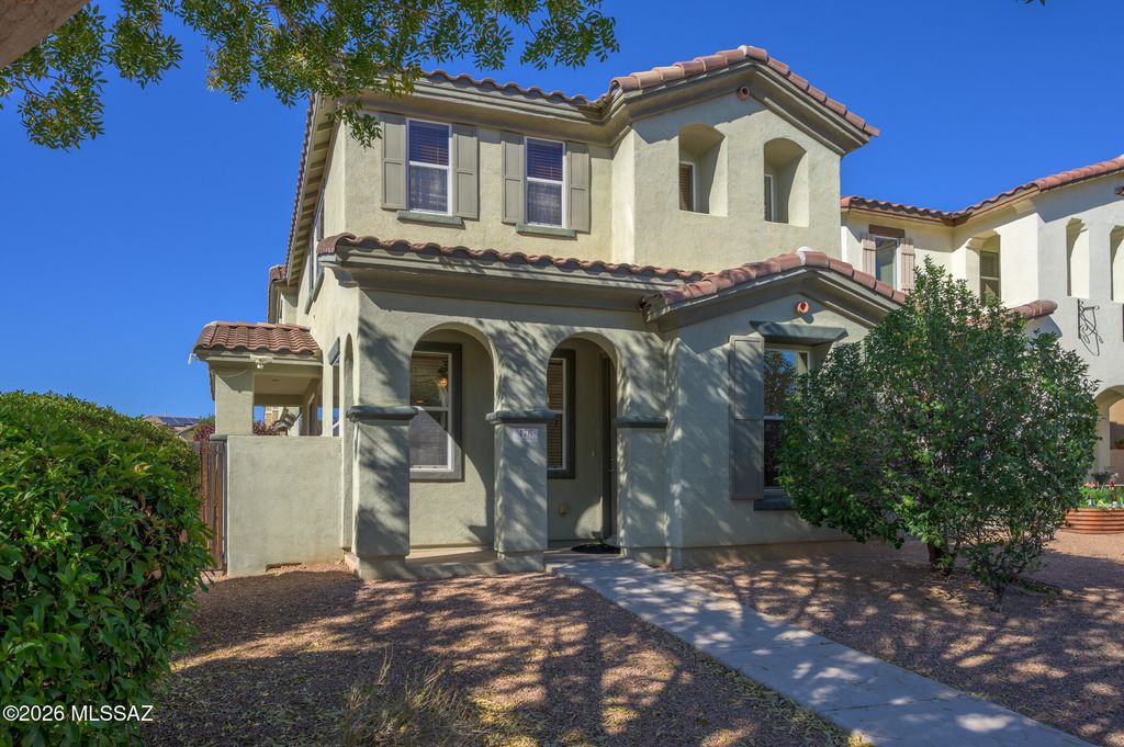 476 W Paseo Celestial, Sahuarita, AZ 85629