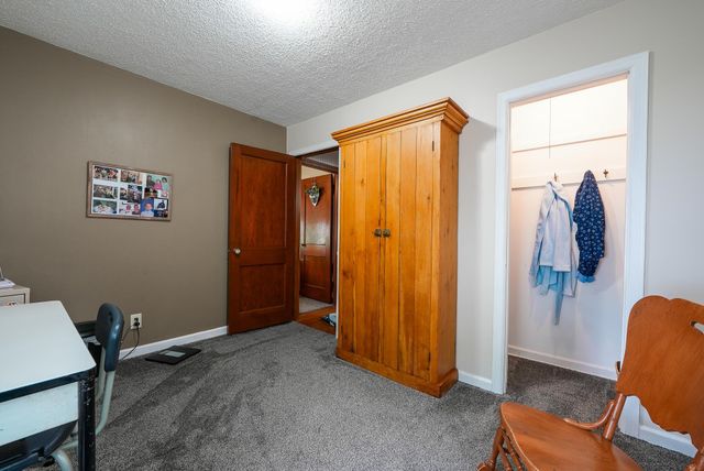 1500 W Edgemoor Dr, El Dorado, KS 67042