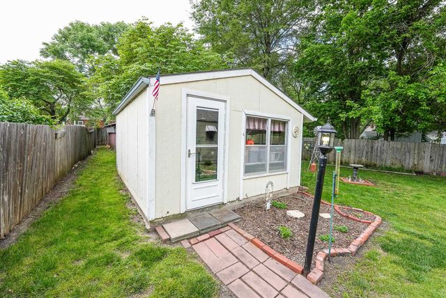 1500 W Edgemoor Dr, El Dorado, KS 67042