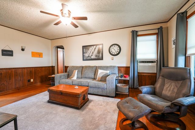 1500 W Edgemoor Dr, El Dorado, KS 67042