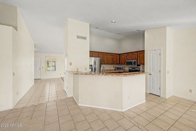 24750 S STONEY PATH Drive, Sun Lakes, AZ 85248
