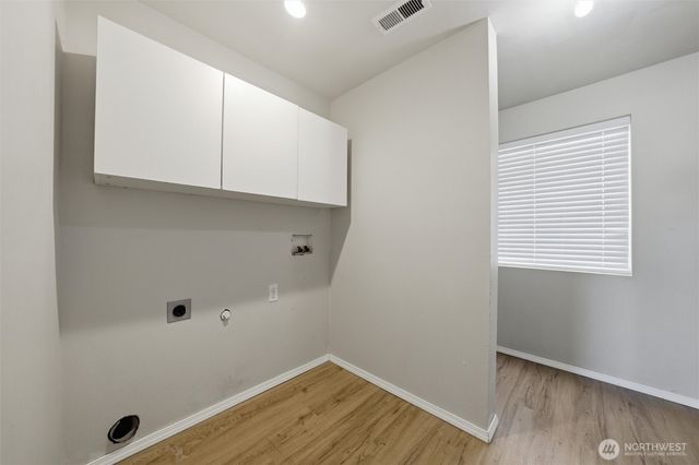 1705 SE Market Street, College Place, WA 99324