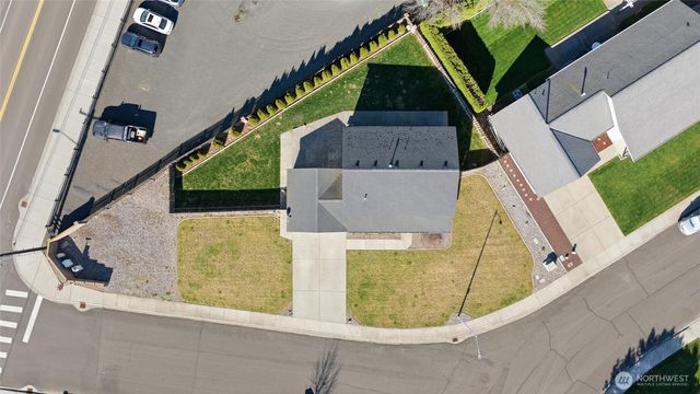 1705 SE Market Street, College Place, WA 99324