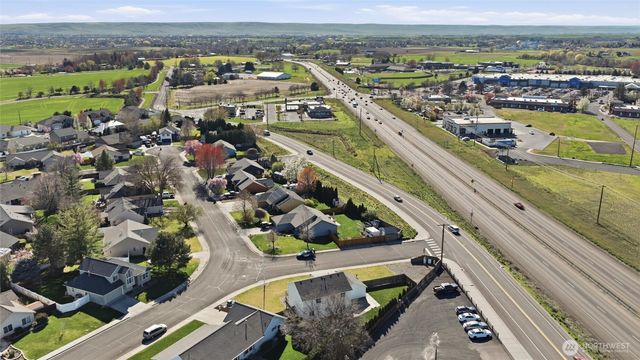 1705 SE Market Street, College Place, WA 99324