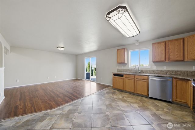 1705 SE Market Street, College Place, WA 99324