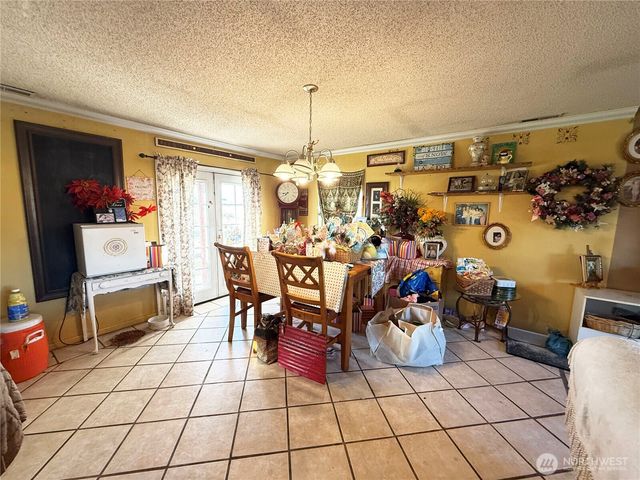 33 Greenacres Road, Riverside, WA 98849