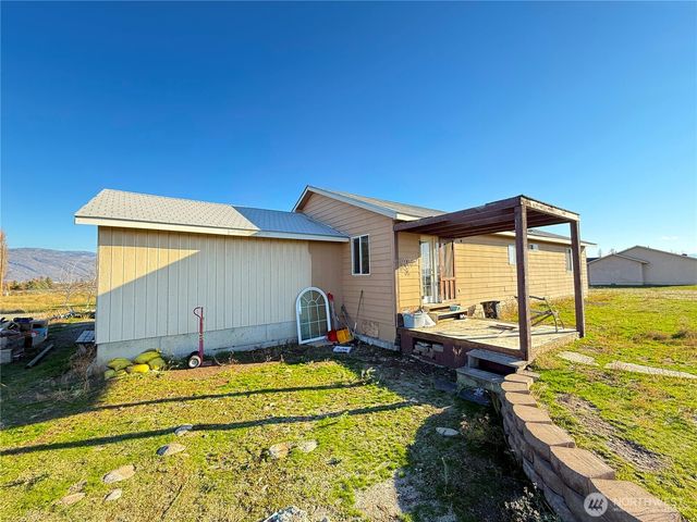 33 Greenacres Road, Riverside, WA 98849