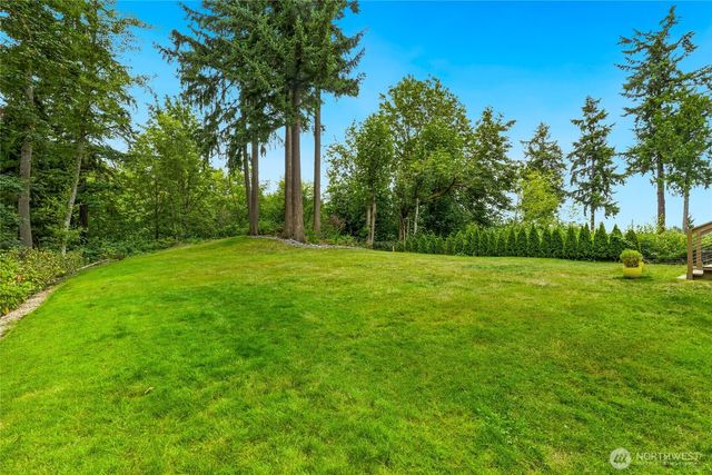 15609 92nd Court NE, Bothell, WA 98011