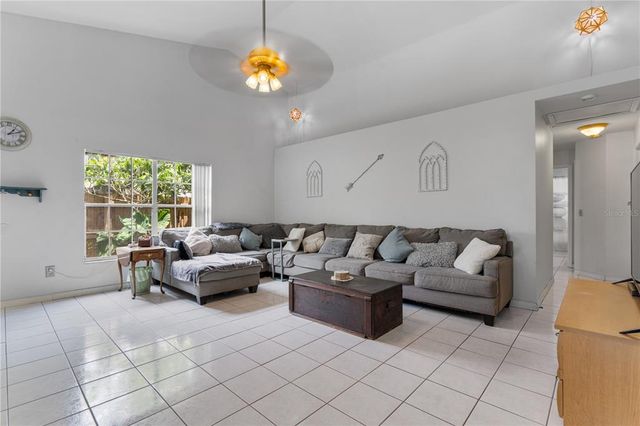 4005 CABAN COURT, Orlando, FL 32822