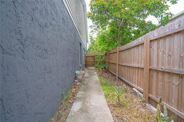 4005 CABAN COURT, Orlando, FL 32822