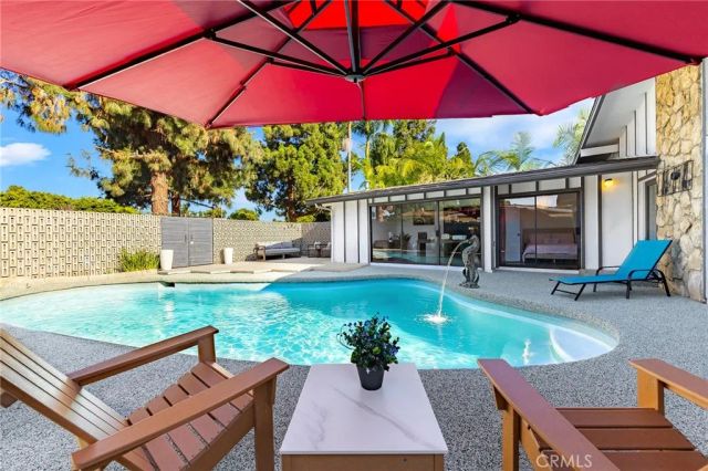 3125 Kallin Avenue, Long Beach, CA 90808