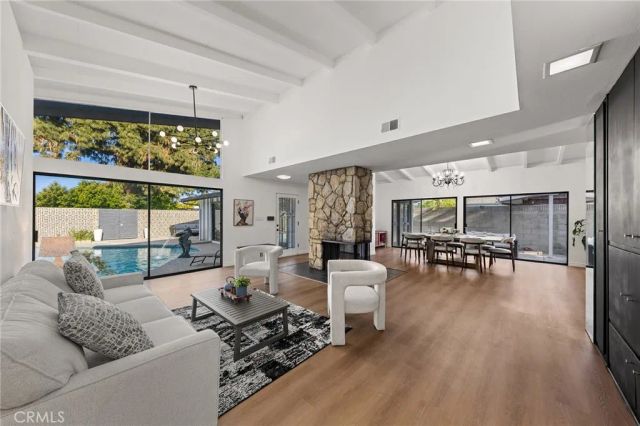 3125 Kallin Avenue, Long Beach, CA 90808
