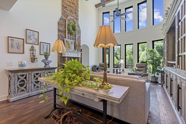 302 Cedar Hollow Ct, Lebanon, TN 37087